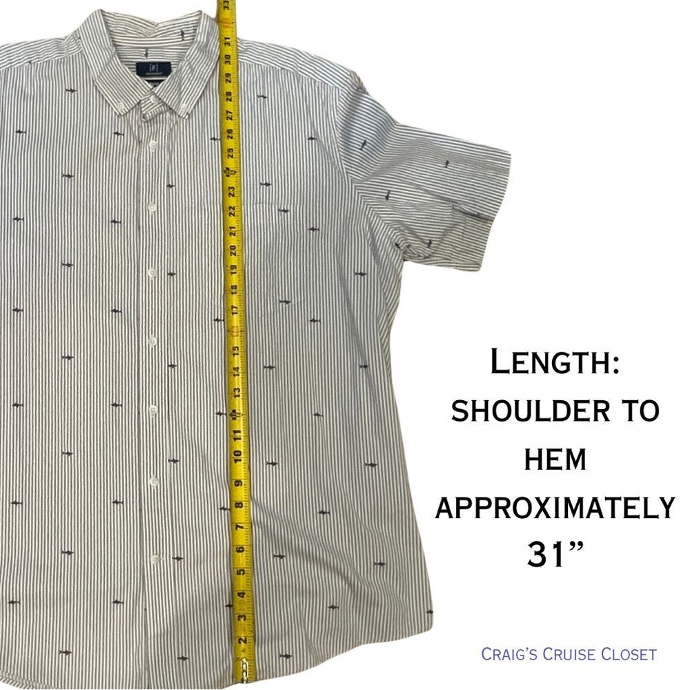 George Gray Casual Button Down Shirt, Stripes with Sharks, Size 2XL - Picture 4 of 8